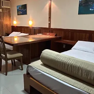 Du Hotel